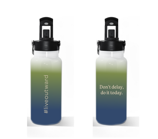 Live Outward 30 oz Water Bottle dual lid sip and chug